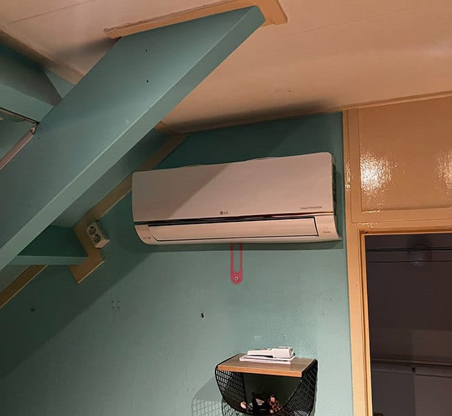 LG airconditioning binnenunit aan muur