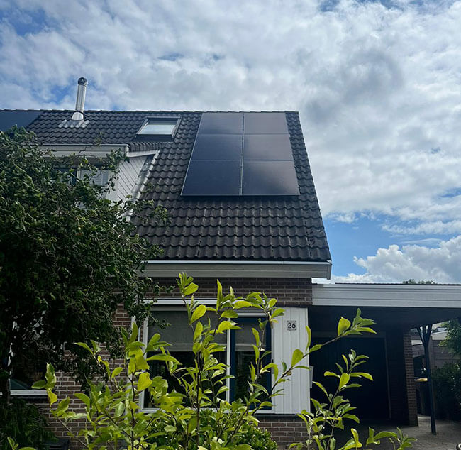 Zonnepanelen in Dronten van regionale specialist