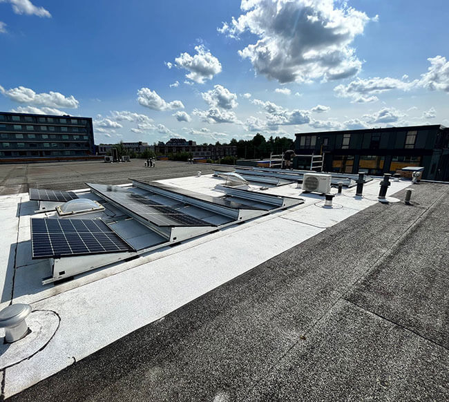 Zonnepanelen in Ten Boer