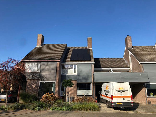 Zonnepanelen subsidies Surhuisterveen